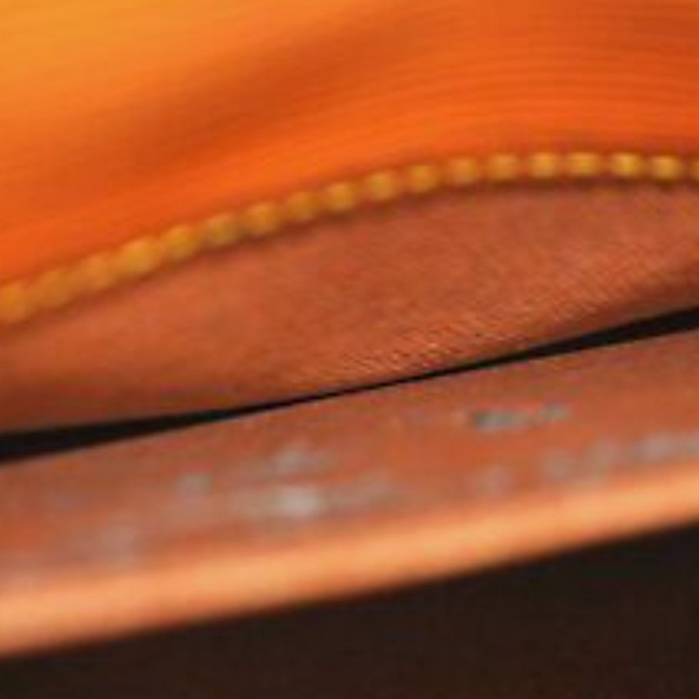 Authentic Louis Vuittion Epi Briefcase - Picture 3 of 16